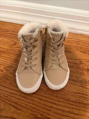 Girls Cynthia Rowley Tan Faux-Fur Lace-Up High Tops